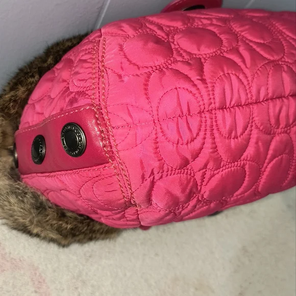 Coach Quilted Nylon Soho Hobo Fur Trim - Picture 7 of 10